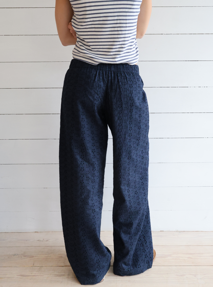 Summer Daisy Pants